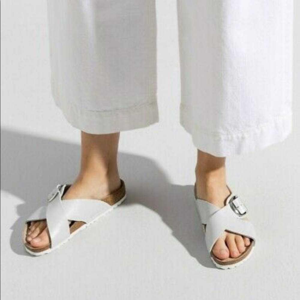 Birkenstock Siena Washed White Metallic Big Buckle Sandal - Picture 4 of 9